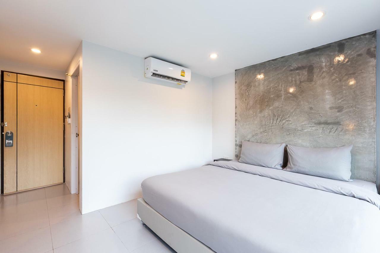 Minimal House Patong (Adults Only) Hostel Buitenkant foto